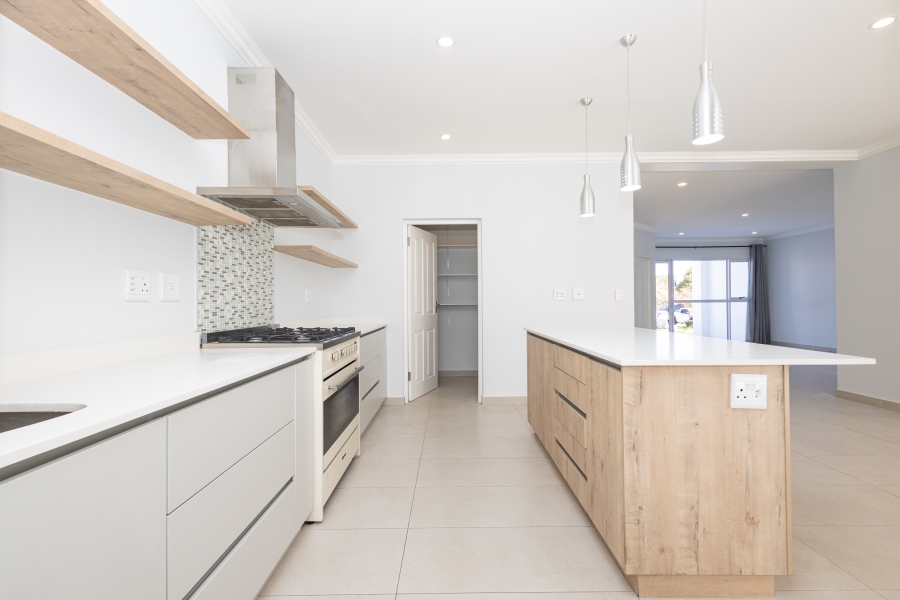 4 Bedroom Property for Sale in Sagewood Western Cape